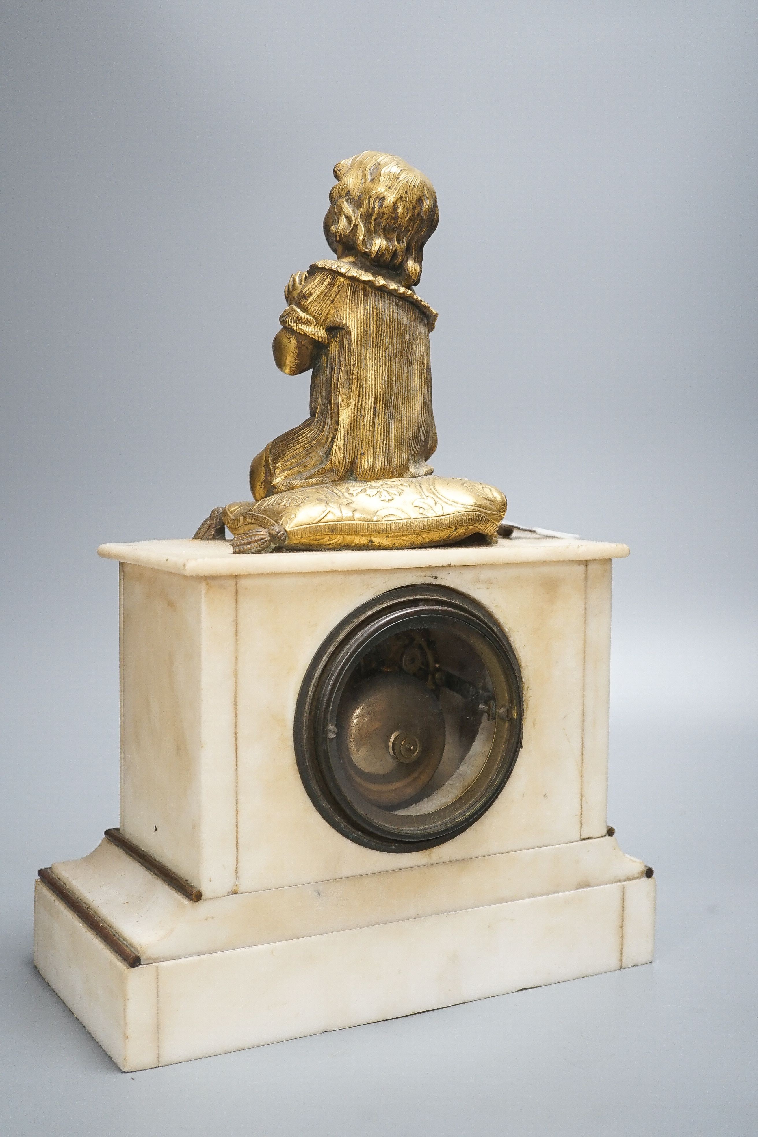 A late 19th century French white marble and ormolu mounted mantel clock 33cm